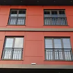 Arc House Apartment *