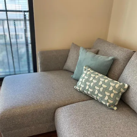 Arc House Apartment *