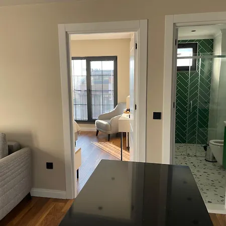 Arc House Apartment