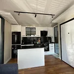 Arc House Apartman *