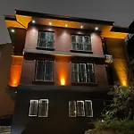Apartman Arc House