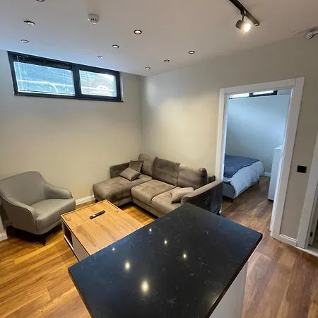 Arc House